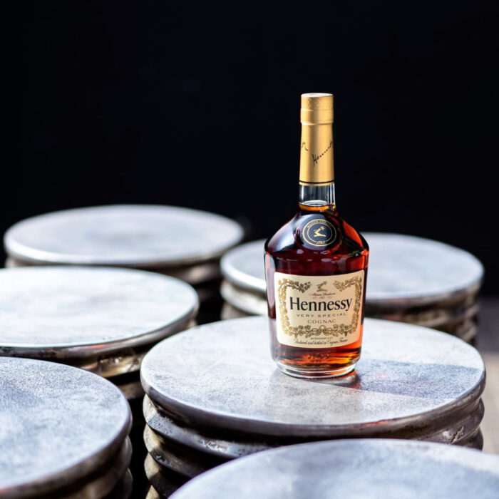 Hennessy VS (12Yrs) - 70cl - Image 2